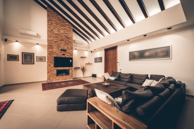 Decoding Luxury Real Estate Trends in 2024: A Glimpse into High-End Properties